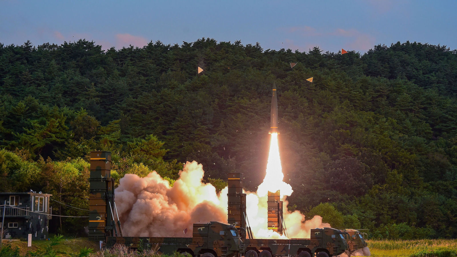  La Corée du Sud détient un foret de missiles balistiques en réponse à la Corée du Nord Nuke Test 
