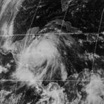  Hurricane Fifi "class =" sdc-article-image-grid__image 