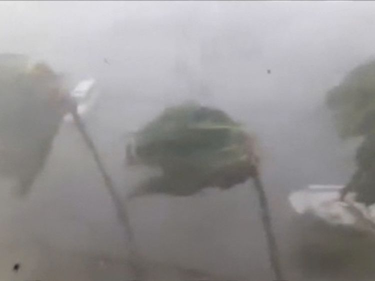  L'ouragan Irma frappe les îles Vierges britanniques 