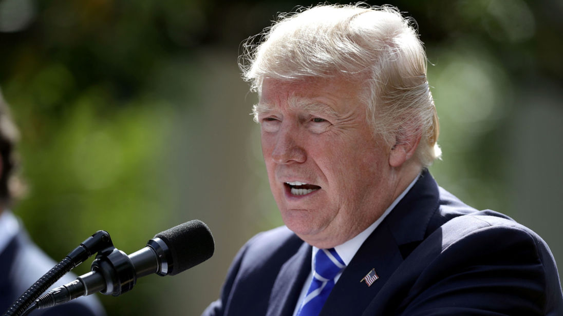  Donald Trump dit que les États-Unis sont prêts à prendre l'option militaire 