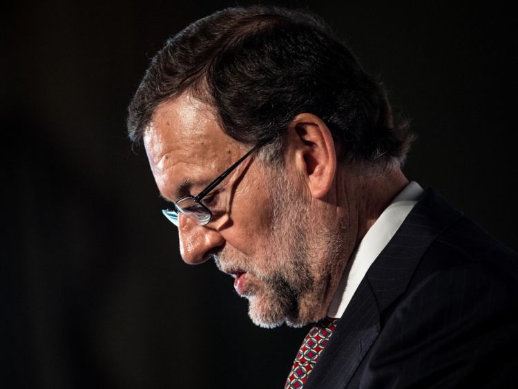  Le Premier ministre espagnol, Mariano Rajoy, dit qu'il est en contact avec les autorités 