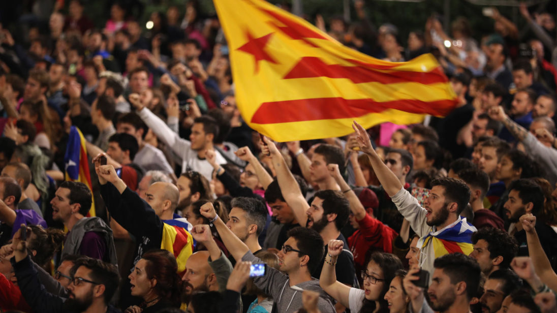  Le référendum de la Catalogne sur l'indépendance de l'Espagne 