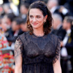  CANNES, FRANCE - 17 MAI: Asia Argento assiste aux "Fantômes d'Ismaël" (Les Fantômes d'Ismaël) & # 39; projection et gala d'ouverture lors de la 70e édition du Festival de Cannes au Palais des Festivals le 17 mai 2017 à Cannes, en France. (Photo par Andreas Rentz / Getty Images) "class =" sdc-article-image-grille__image "/> <noscript><br />
                            <img decoding=