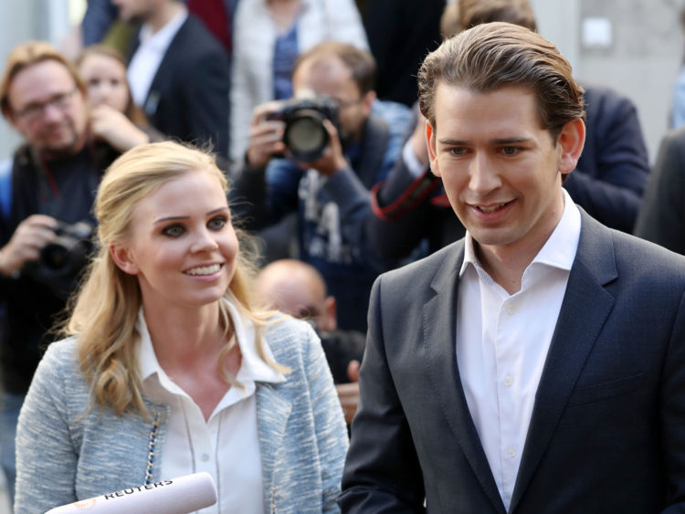  Le chef du Parti autrichien Sebastian Kurz avec sa petite amie Susanne Thier 