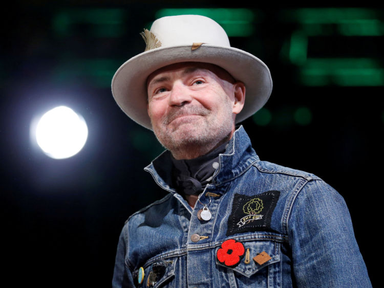  Gord Downie a été diagnostiqué avec un cancer du cerveau en 2015 