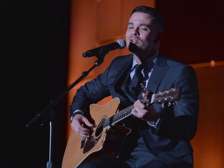  Mark Salling a joué Noah Puckerman, également connu sous le nom de Puck, dans la comédie de groupe de musique de lycée Glee 