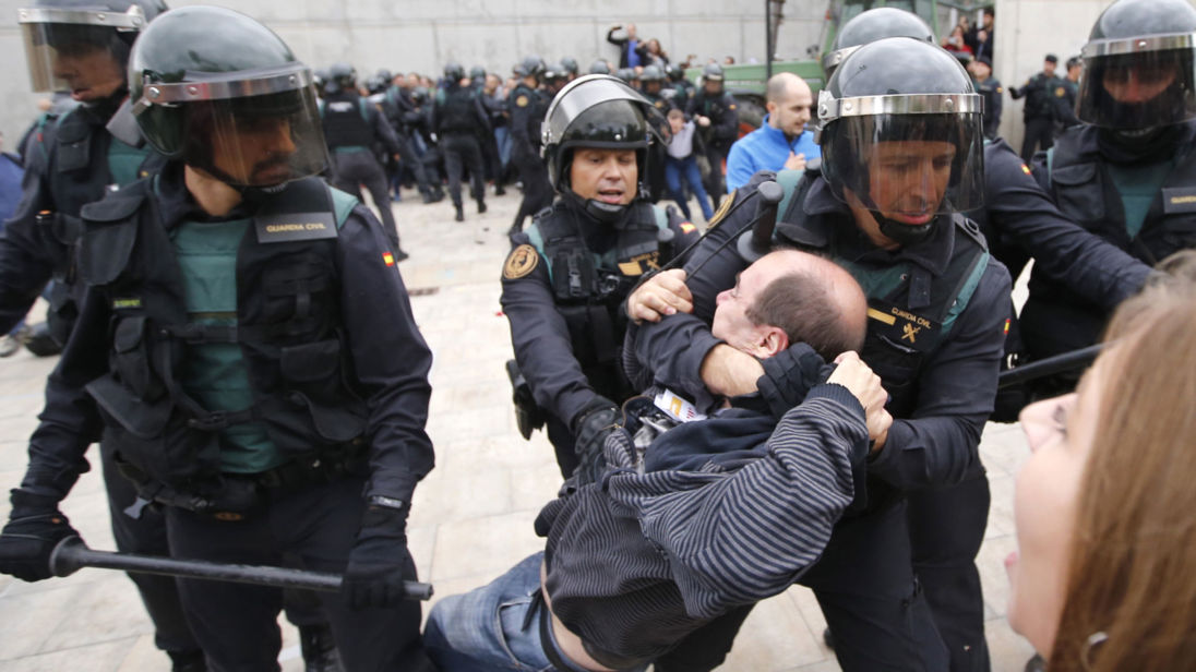  Scènes violentes en Catalogne 