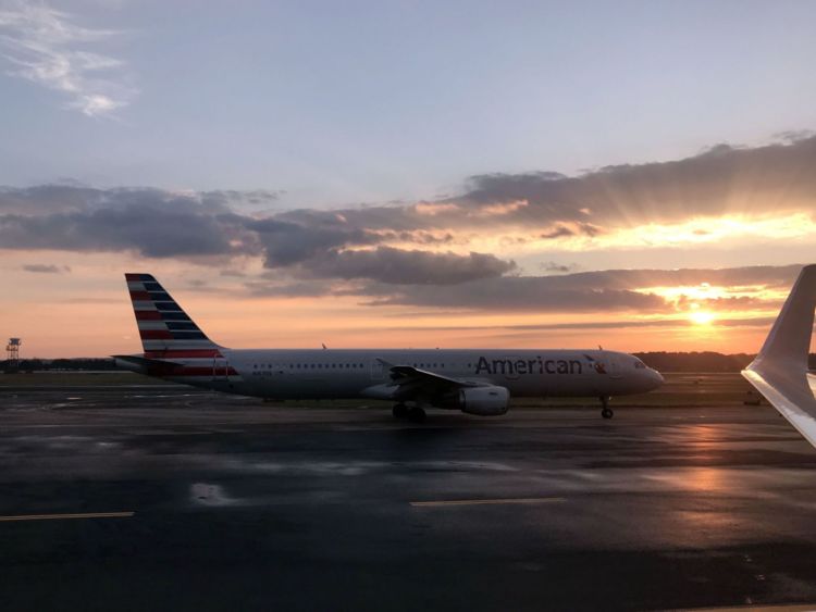  American Airlines a donné à tous ses pilotes des vacances par erreur.Photo pic 