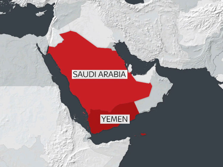  Le missile aurait été tiré. La frontière sud de l'Arabie saoudite par les rebelles houthis du Yémen 