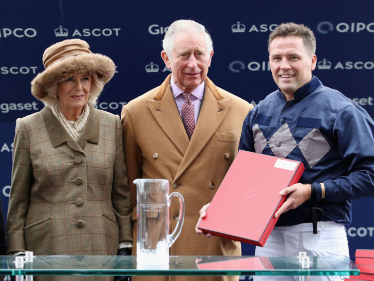  Michael Owen avec le prince de Galles et la duchesse de Cornouailles 