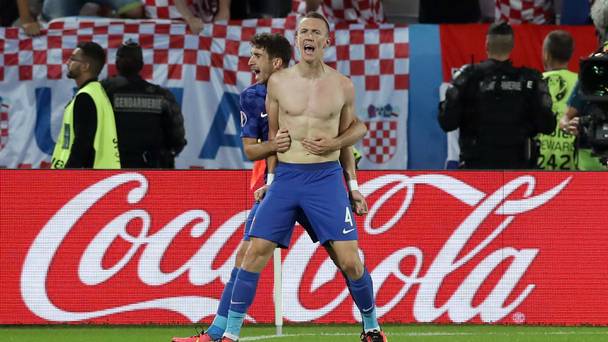 Man United, confiant d'Ivan Perisic, s'occupe de l'Inter Milan sous la pression croissante de vendre un porteur de £ 50m