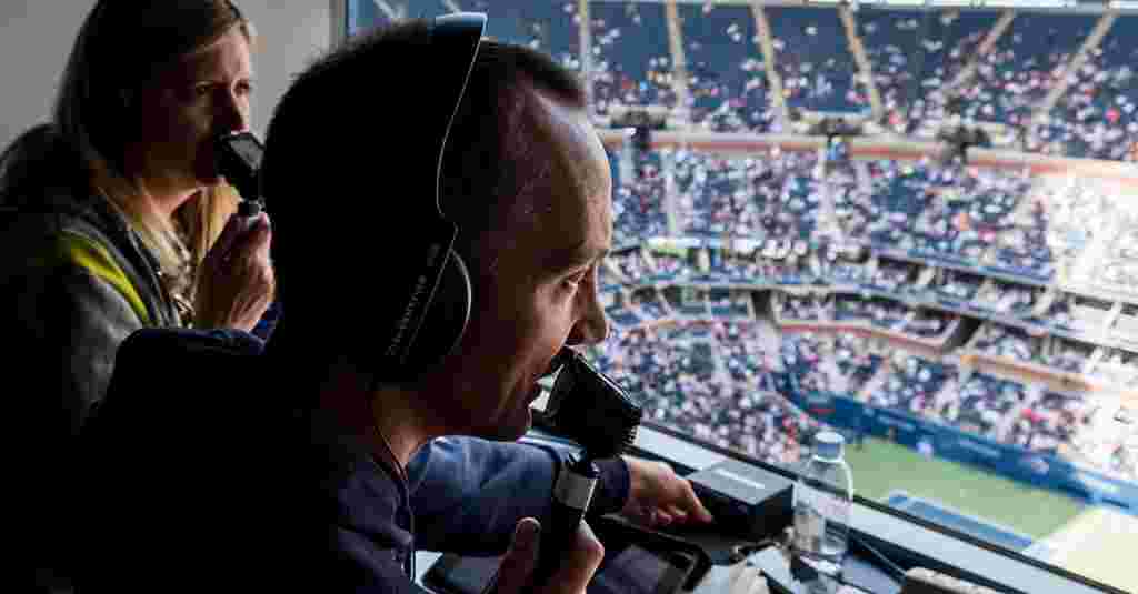 'Youzhny Lobs! Le Défi du tennis de Federer's Underneath!