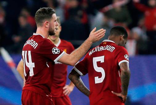 «C'était comme regarder les enfants jouer» – Jamie Carragher émet un verdict flagrant sur le «chaos» de Liverpool à Séville