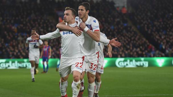 Shaqiri en forme ne va nulle part en janvier, affirme le patron de Stoke Hughes