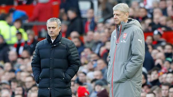 Arsène Wenger s'attend à ce que Manchester United attaque Arsenal