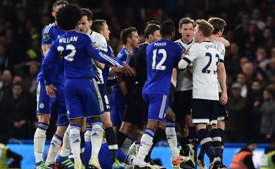 Mark Clattenburg dit avoir «permis» à Spurs de s'autodétruire à Chelsea en 2016