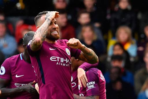 «Ce n'est pas un accident qui attend de se produire, ça arrive chaque semaine! – Eamon Dunphy choisit un maillon faible dans l'équipe de Man City