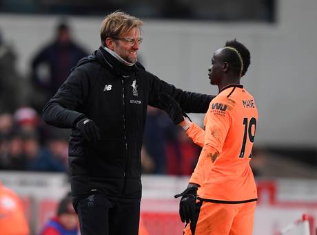 John Aldridge: Jurgen Klopp est confronté à un grand dilemme de sélection pour deux matchs qui pourraient mettre en place la saison de Liverpool