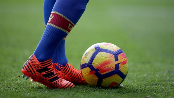 Quatre séries complètes de matchs de Premier League à gagner dans les enchères télévisées – rapport