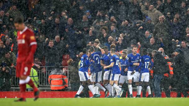 Klopp mis en colère par une décision de pénalité que Everton prend le point de Derby Merseyside