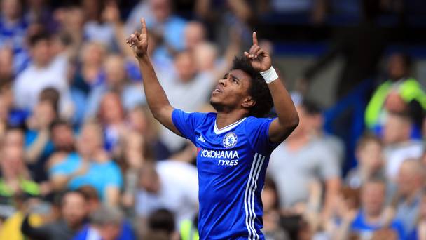 Willian est «heureux» à Chelsea et dit aux fans d'être calme au milieu des conversations de transfert