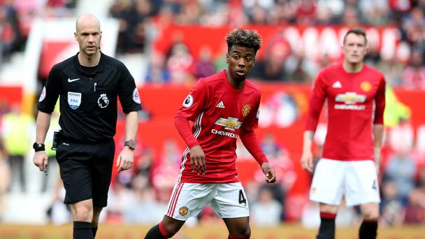Gomes signe son premier contrat avec United