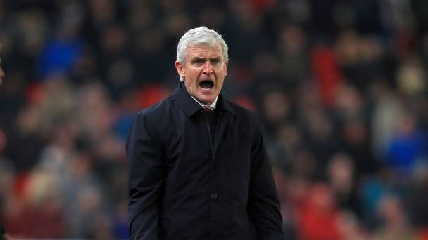 Les choses deviennent plus claires pour Hughes après la défaite de Stoke à West Ham
