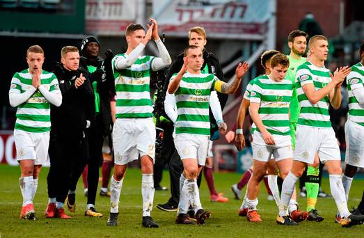 Plus et la déroute comme Bhoys invaincu courir terminé