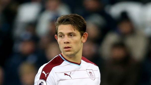 Le défenseur de Burnley James Tarkowski accusé de conduite violente