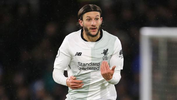 Le milieu de terrain de Liverpool Lallana attend avec impatience la longue période