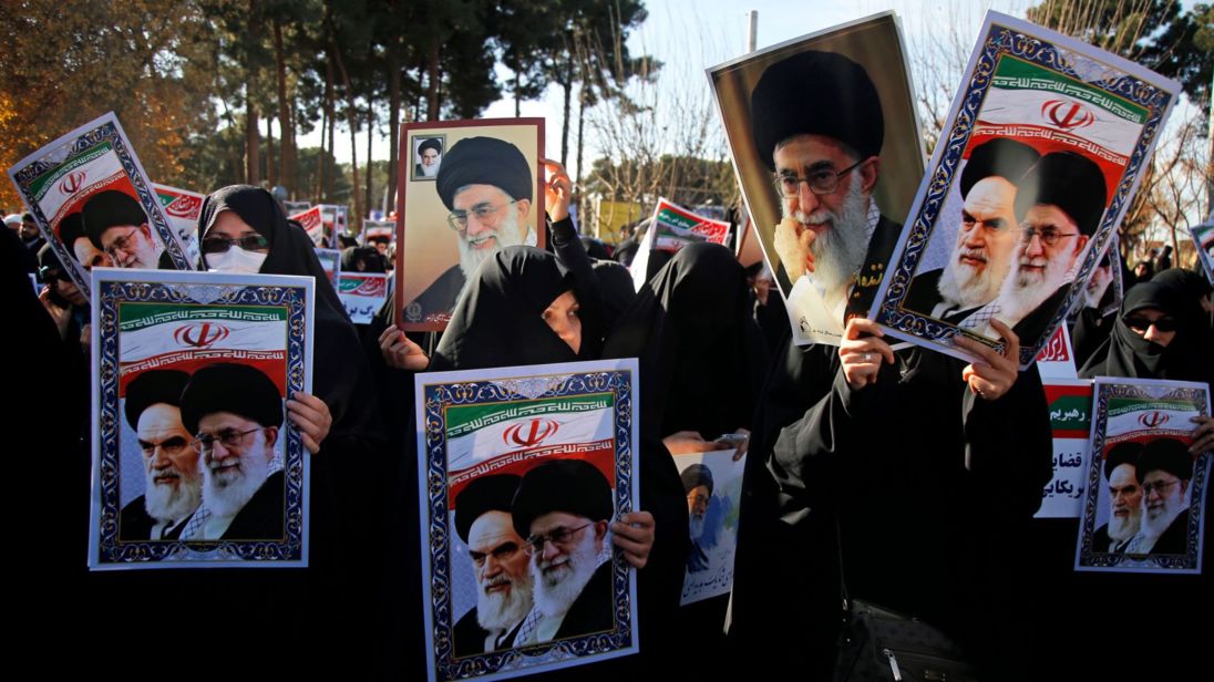  Les manifestants contre l'ayatollah Ali Khamenei et l'ayatollah Ruhollah Khomeini 