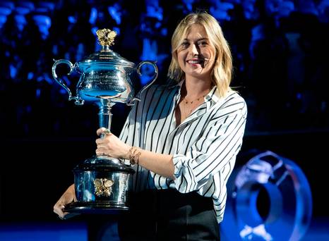 Le chef de l'Open d'Australie défend sa décision de choisir Maria Sharapova pour représenter le match féminin