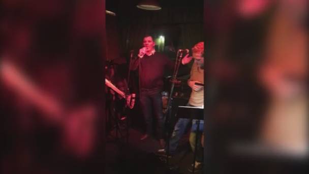 VIDÉO: Un champion de la League of Ireland a interprété le classique de Pavarotti 'Nessun Dorma'