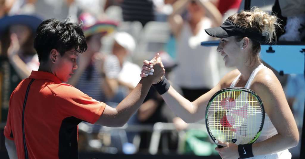 Après avoir bouleversé Venus Williams, Belinda Bencic Falls à l'Open d'Australie