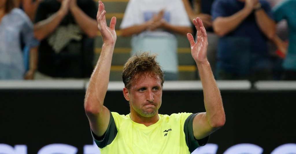 Open d'Australie: Tennys Sandgren remporte Stan Wawrinka