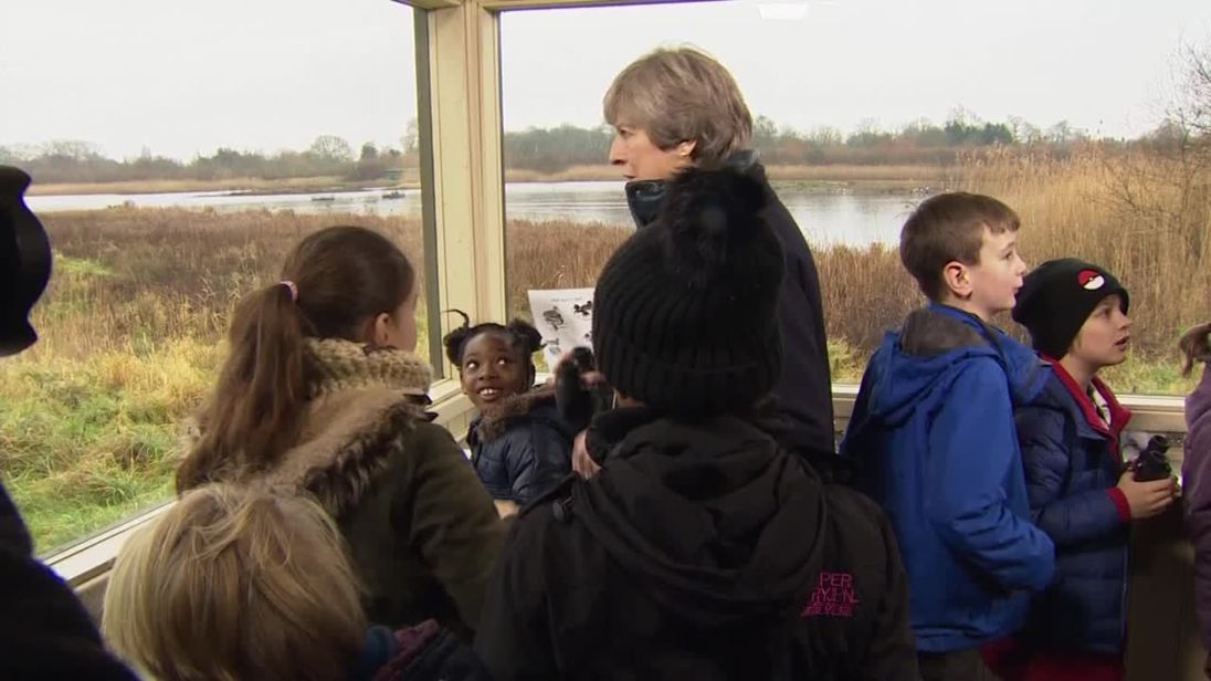  Theresa May nettoyer le Royaume-Uni sur 25 ans. 