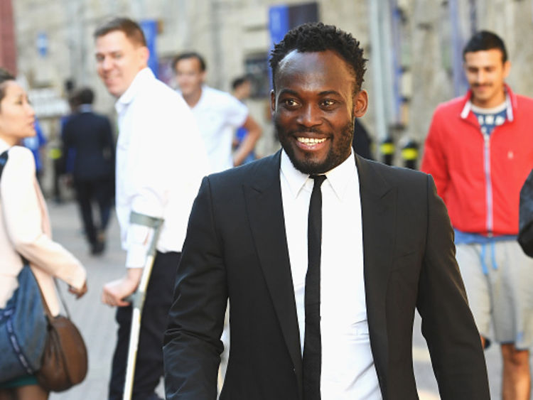  La statue de Michael Essien ne l'a pas vraiment capturé 