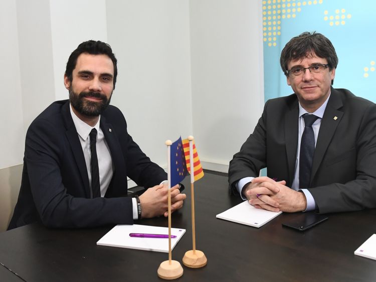  Catalun speaker and puigdemont 