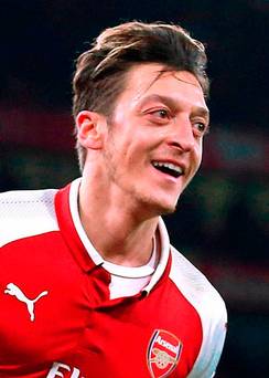 Wenger: £ 350k-a-week Ozil 'option la moins chère'