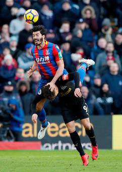 Zaha allume le style pour ravir Hodgson alors que Palace riposte