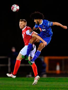 Browne et Hery donnent aux saints le blues