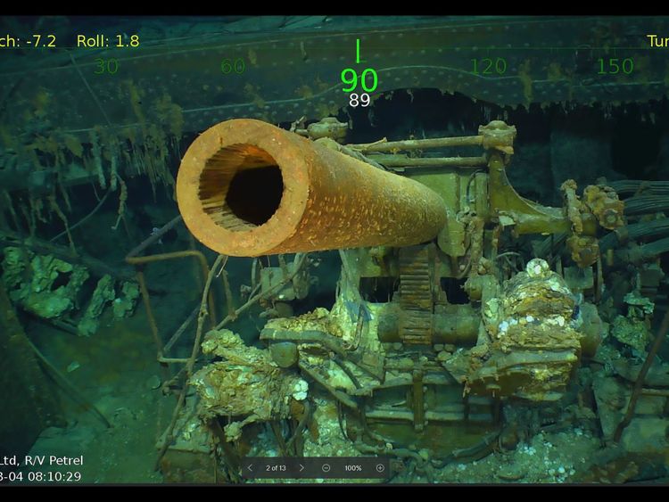  Cette photo de photographie obtenue le 5 mars 2018 avec l'aimable autorisation de Paul G. Allen montre des débris de l'USS The Sullivans. l'USS Lexington, un porte-avions américain qui a coulé pendant la Seconde Guerre mondiale, qui a été trouvé dans la mer de Corail. Pic: Douglas Curran 