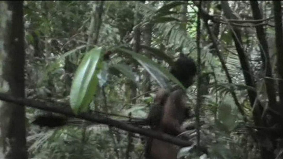  Membre de la tribu amazonienne 