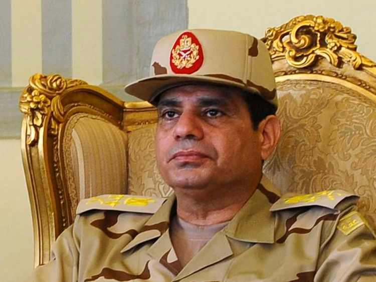  Abdel Fattah al-Sisi est vu lors d'une conférence de presse au Caire sur la libération de sept des membres des forces de sécurité égyptiennes enlevées par des militants islamistes au Sinaï 