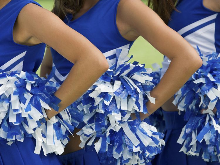  Pom-pom girls en tenue uniforme Pom-Poms 