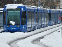  Un tramway bloqué par la neige à Montpellier, sud de la France 