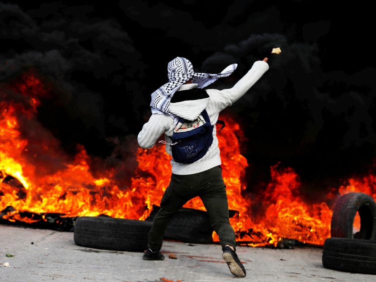 . Un manifestant palestinien à Ramallah 