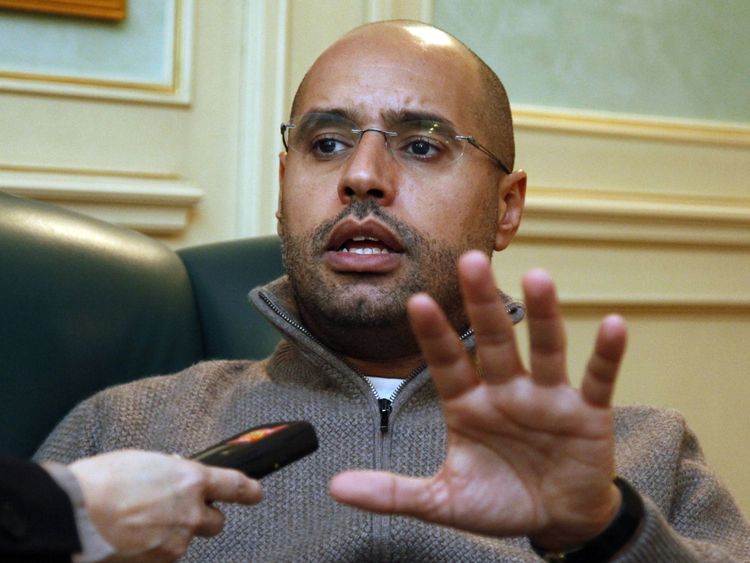  Saif al-Islam Kadhafi, fils du leader libyen Mouammar Kadhafi, avait précédemment déclaré que Sarkozy avait pris de l'argent 