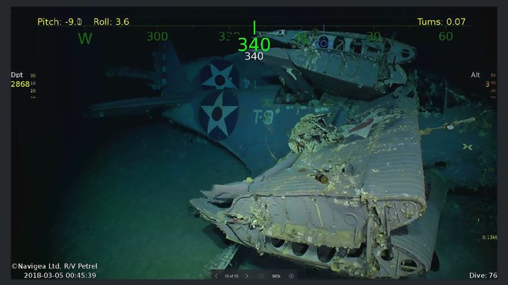  Cette photo de photographie obtenue le 5 mars 2018 avec la permission de Paul G. Allen montre des débris de l'USS Lexington, un porte-avions américain qui a coulé pendant la Seconde Guerre mondiale, trouvé dans la mer de Corail. On a également trouvé onze des 34 avions du navire Pic: Douglas Curran / Paul Allen </span><br />
      </figcaption></figure>
</div>
<p> Le directeur des opérations sous-marines de M. Allen, Robert Kraft, a ajouté: "Lexington était sur notre liste de priorité parce qu'elle était l'un des navires de la capitale qui a été perdu pendant la Seconde Guerre mondiale. </p>
<p> Sur la géographie, la période de l'année et d'autres facteurs, je travaille avec Paul Allen pour déterminer quelles missions poursuivre. </p>
<p> "Nous avons planifié de localiser le Lexington pendant environ six mois et cela s'est bien passé." </p>
<h2> Lady Lex </h2>
<p> Le lundi 5 mars, RV Petrel a découvert le porte-avions perdu depuis longtemps à environ 3 000 mètres sous la surface du Pacifique, à environ 500 milles au large de la côte est de l'Australie </p>
<p>. mais l'état de l'art de RV Petrel est capable de plonger à deux fois cette profondeur. </p>
<p> Onze des avions du transporteur ont également été trouvés, y compris Douglas TBD-1 Devastators, Douglas SBD-3 Dauntlesses et Grumman F4F-3 Wildcats. ] Cette photo de photographie obtenue le 5 mars 2018 avec la permission de Paul G. Allen montre des débris de l'USS Lexington, un porte-avions américain qui a coulé pendant la Seconde Guerre mondiale, qui a été trouvé dans la mer de Corail. Pic: Douglas Curran « /></p></div><figcaption class=