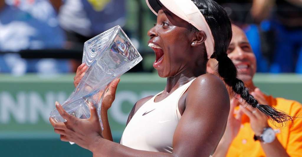 Sloane Stephens bat Jelena Ostapenko à la finale de Miami